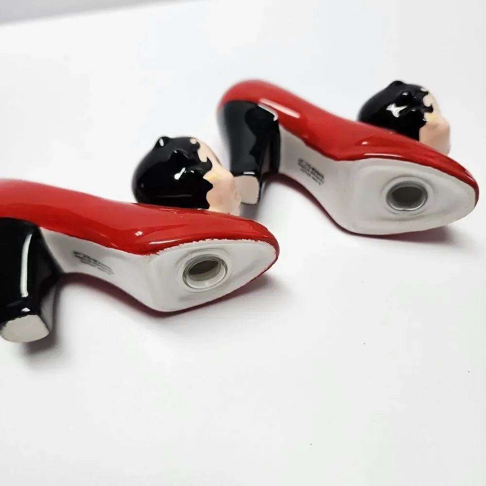 Betty Boop Vintage Shoes Salt and Pepper Shakers